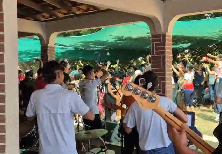 埃尔西鲁埃洛精神静修活动吸引150名青年