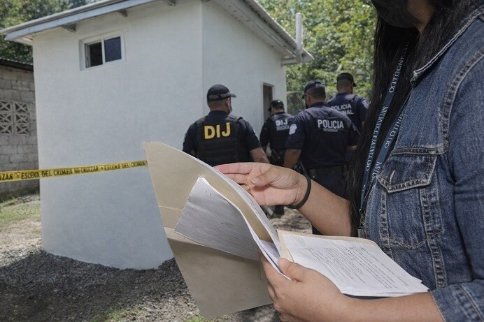 巴拿马就卫生单元建设资金挪用案进行搜查