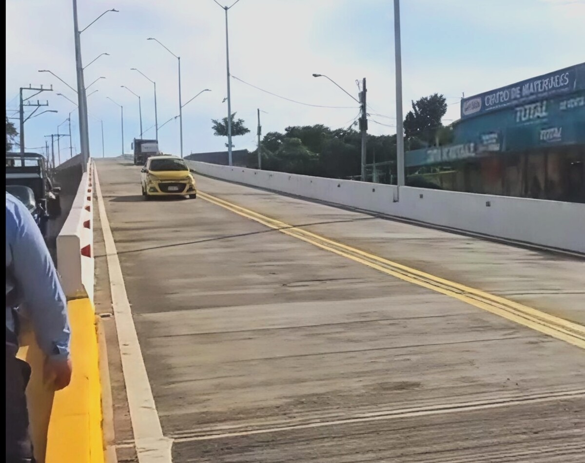 Chitré Interchange Viaduct Opens to Traffic