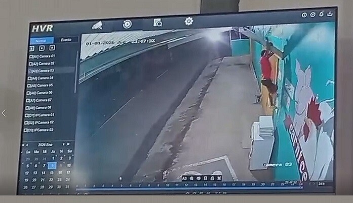 巴拿马“蜘蛛侠”抢劫超市案