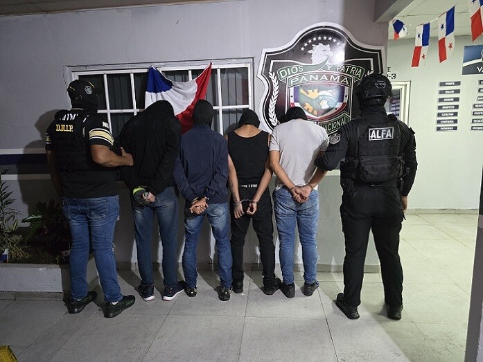 Pursuit and arrest of thieves in Costa del Este