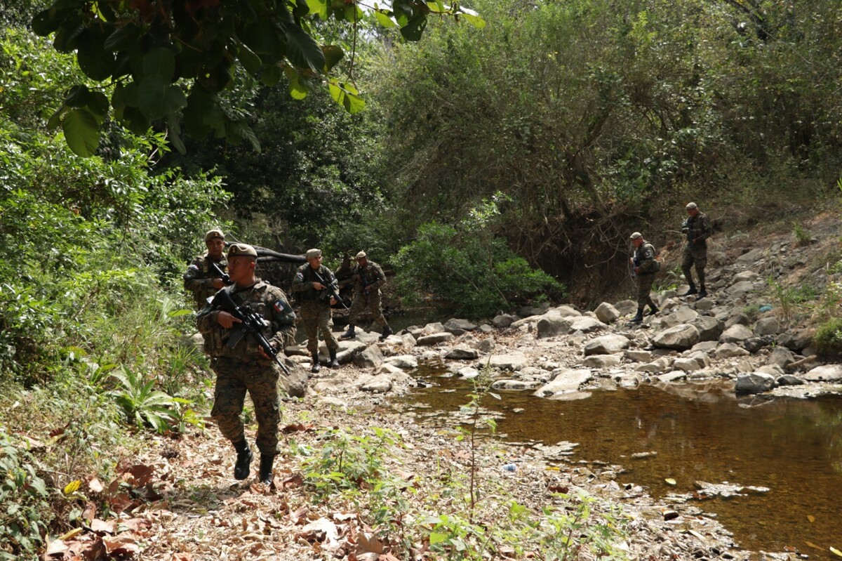 Combined Operation Panama-Colombia Capture of Criminals