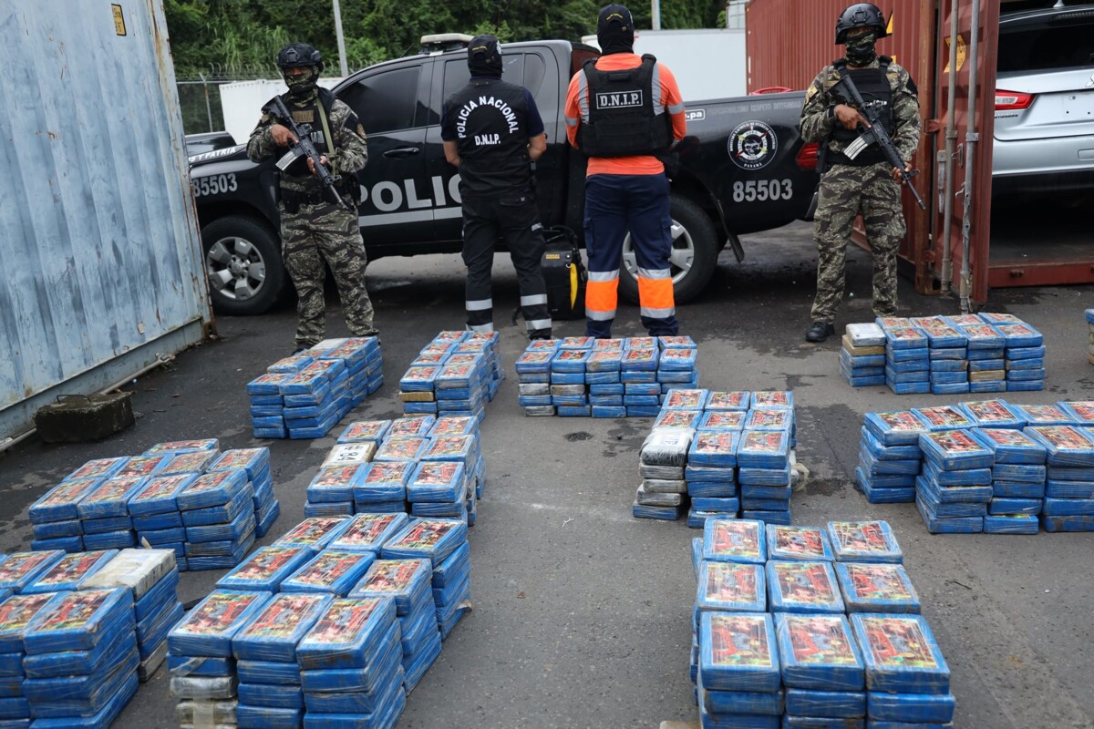 Panama Seizes Large Drug Shipment in Port