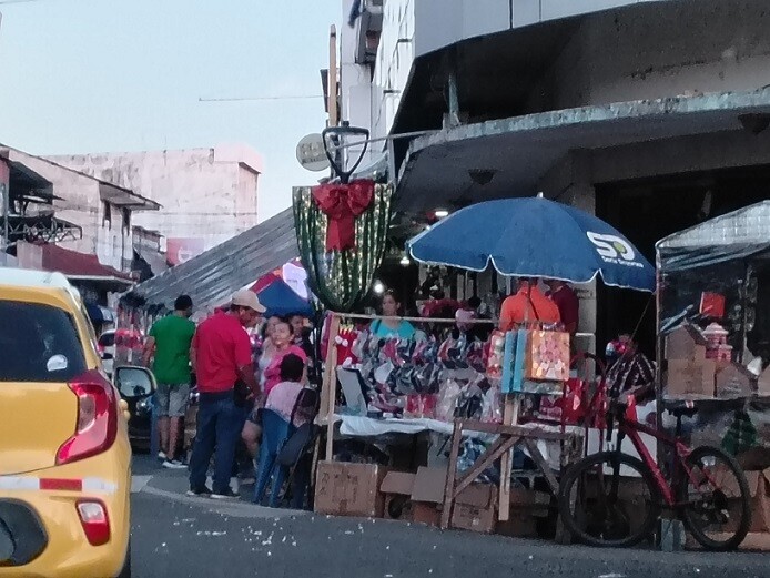 Праздничный сезон оживляет торговлю в Читре