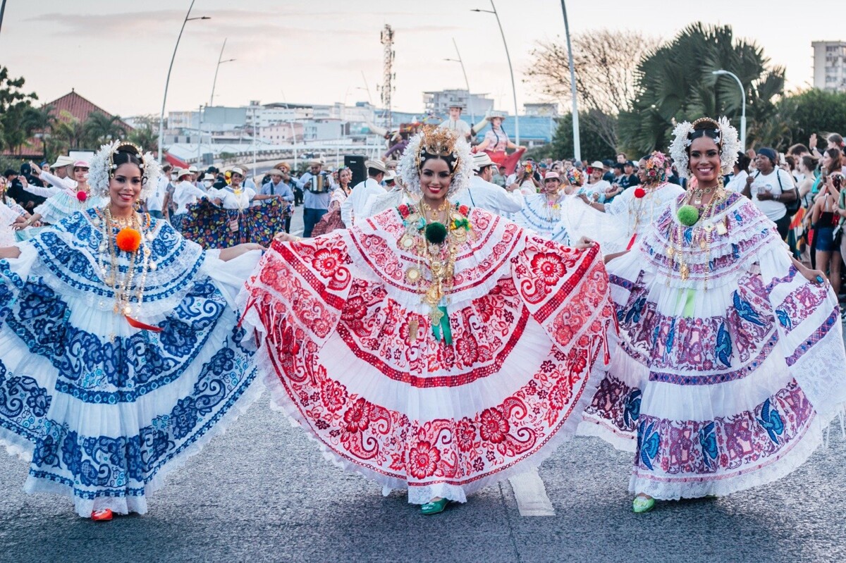 Open Registrations for the Parade of a Thousand Skirts