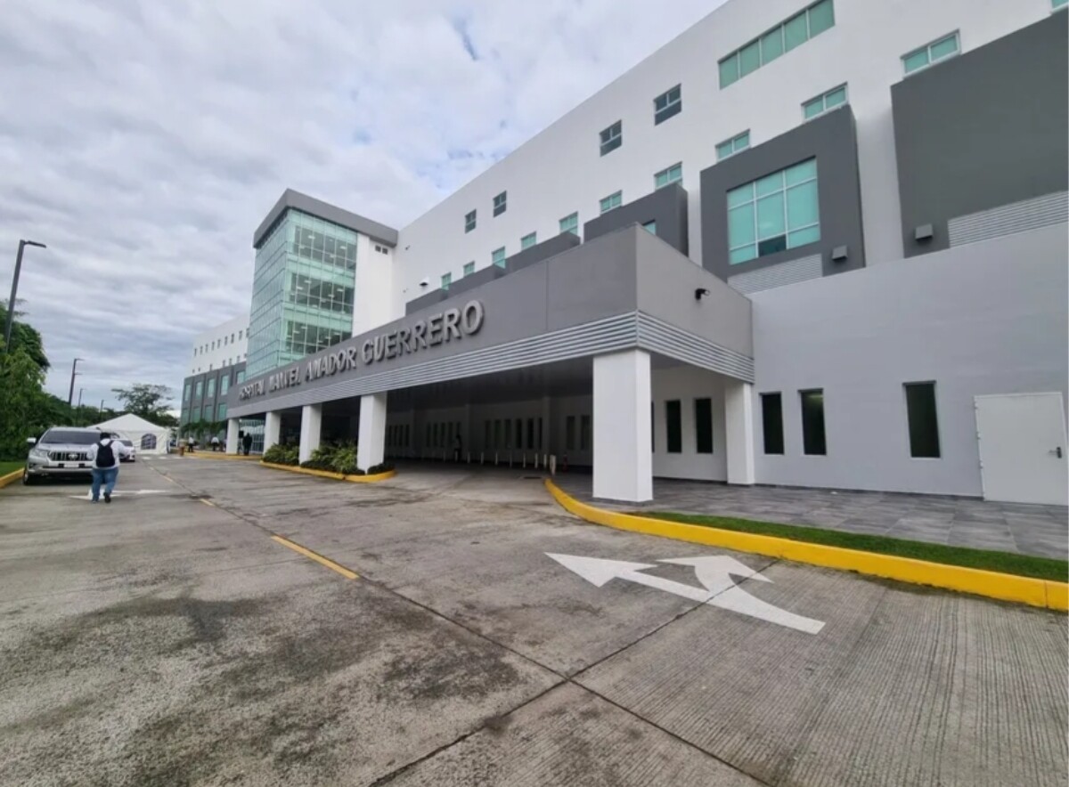 Man with gunshot wounds hospitalized in Colón