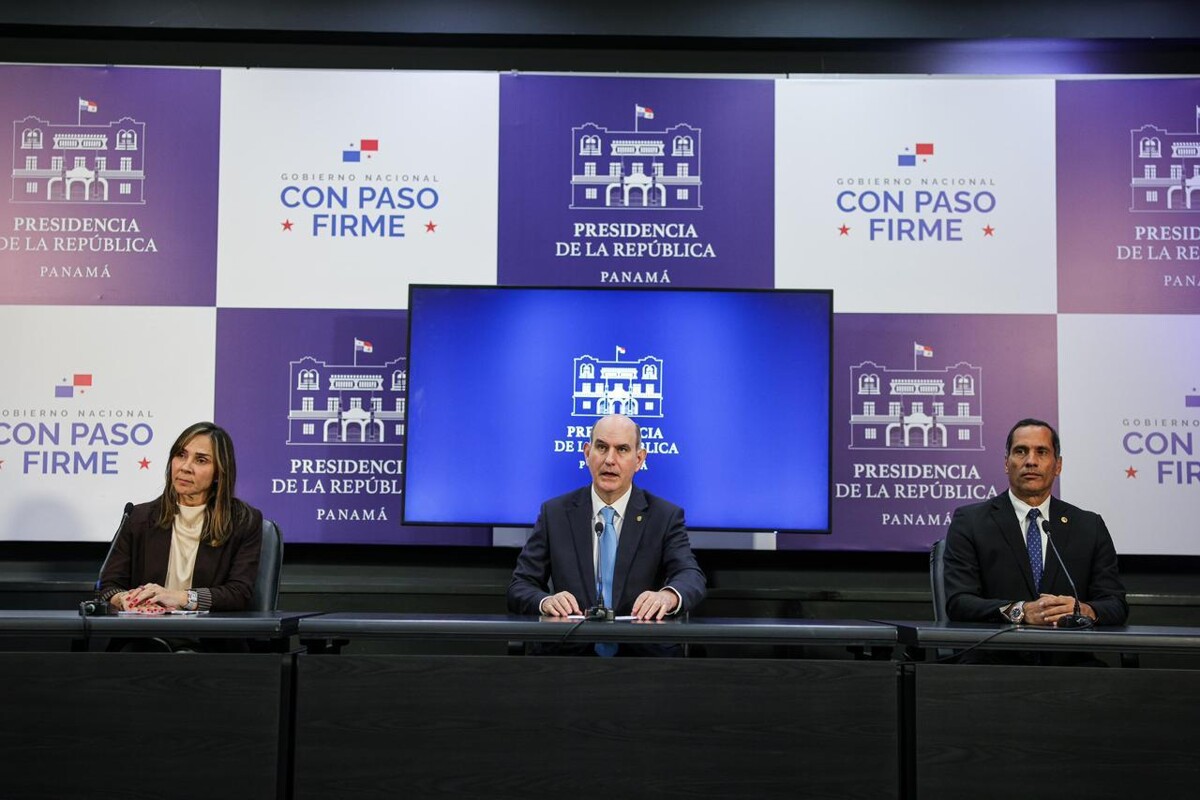 巴拿马政府冻结燃料价格10个月