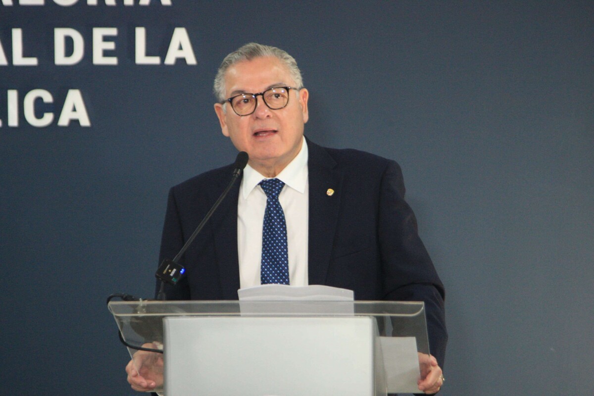 巴拿马政治丑闻：审计长被指控施压和恐吓