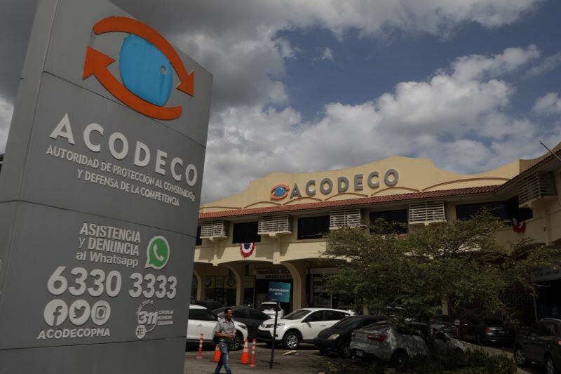 Acodeco Intensifies Inspection with Christmas Operation in Shopping Malls