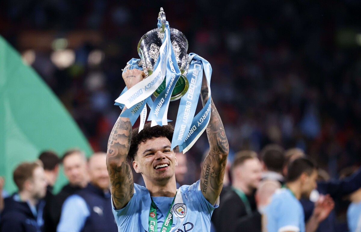 Manchester City Wins League Cup After Beating Arsenal