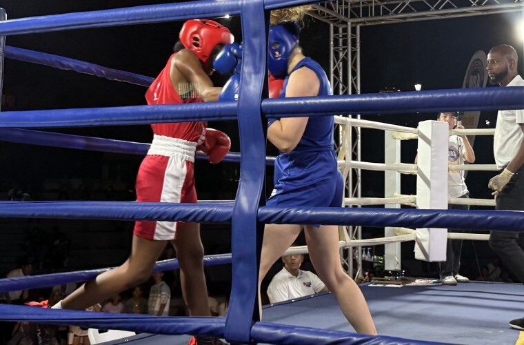 巴拿马拳击天才节