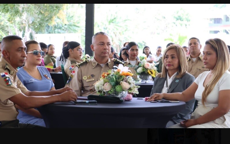 SENAFRONT honors its female staff on International Women's Day