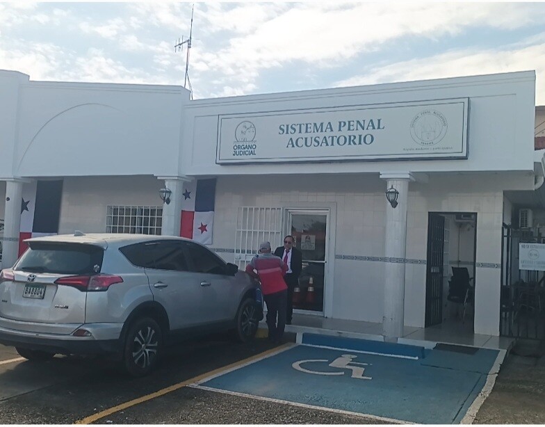 拉斯帕尔马斯三名社区委员会成员面临腐败指控