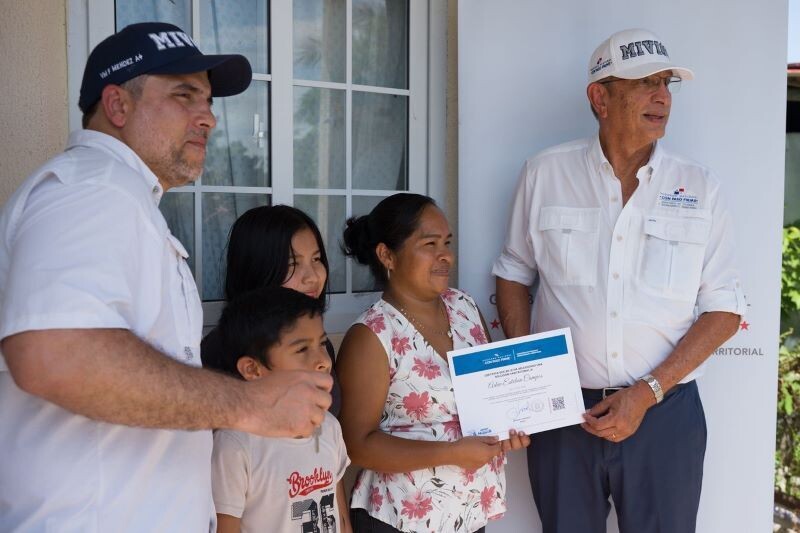 Panama Provides Adapted Housing for Family with Sick Child