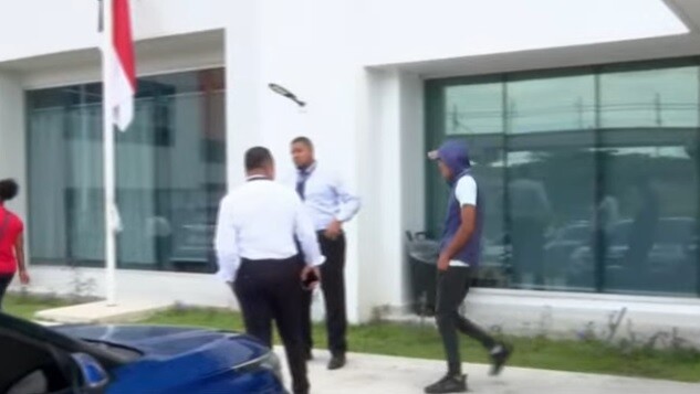 法院推迟塞萨尔·凯塞多案的决定