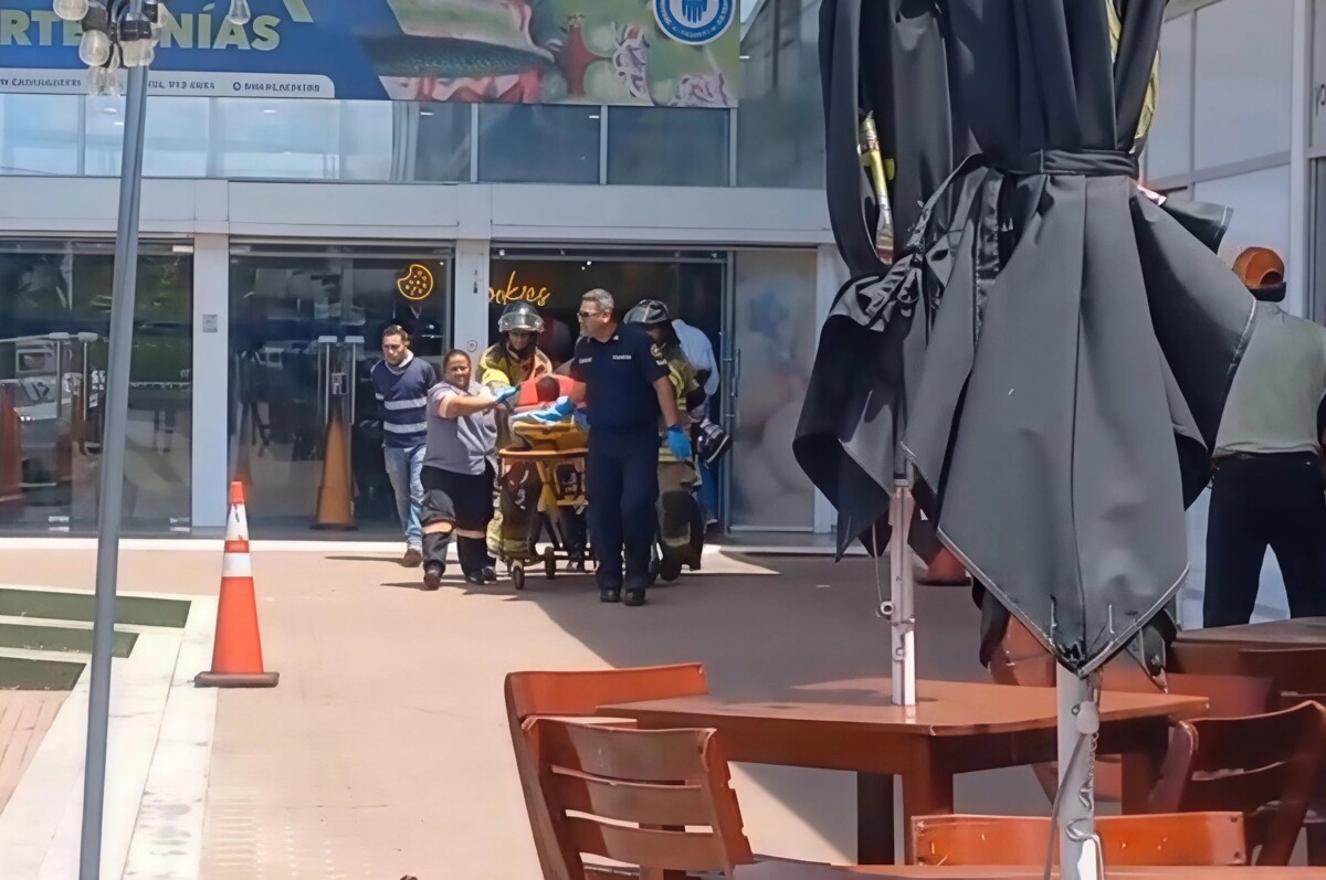 奇特雷市场屋顶坍塌事故