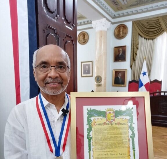 Dr. José Emilio Moreno Ramos Awarded Order of Octavio Méndez Pereira
