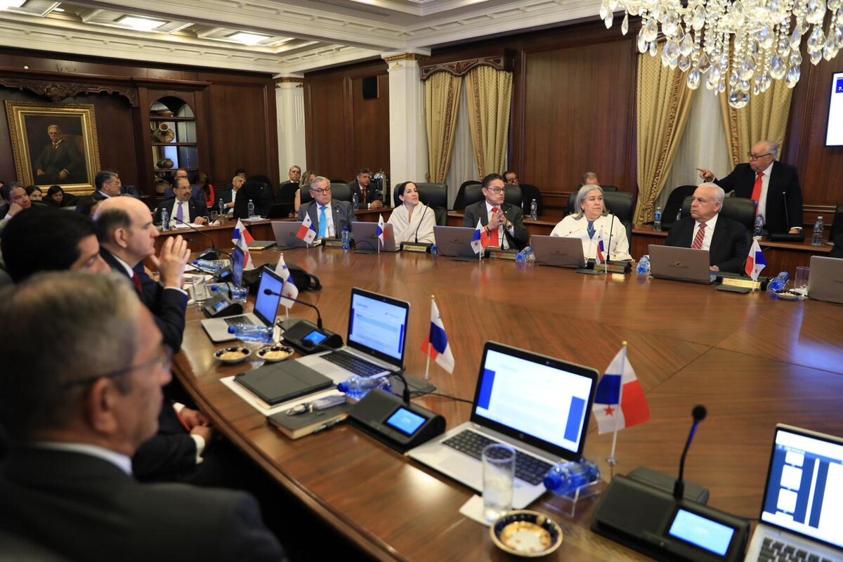 Панама покупает землю для расширения аэропорта в провинции Бокас-дель-Торо