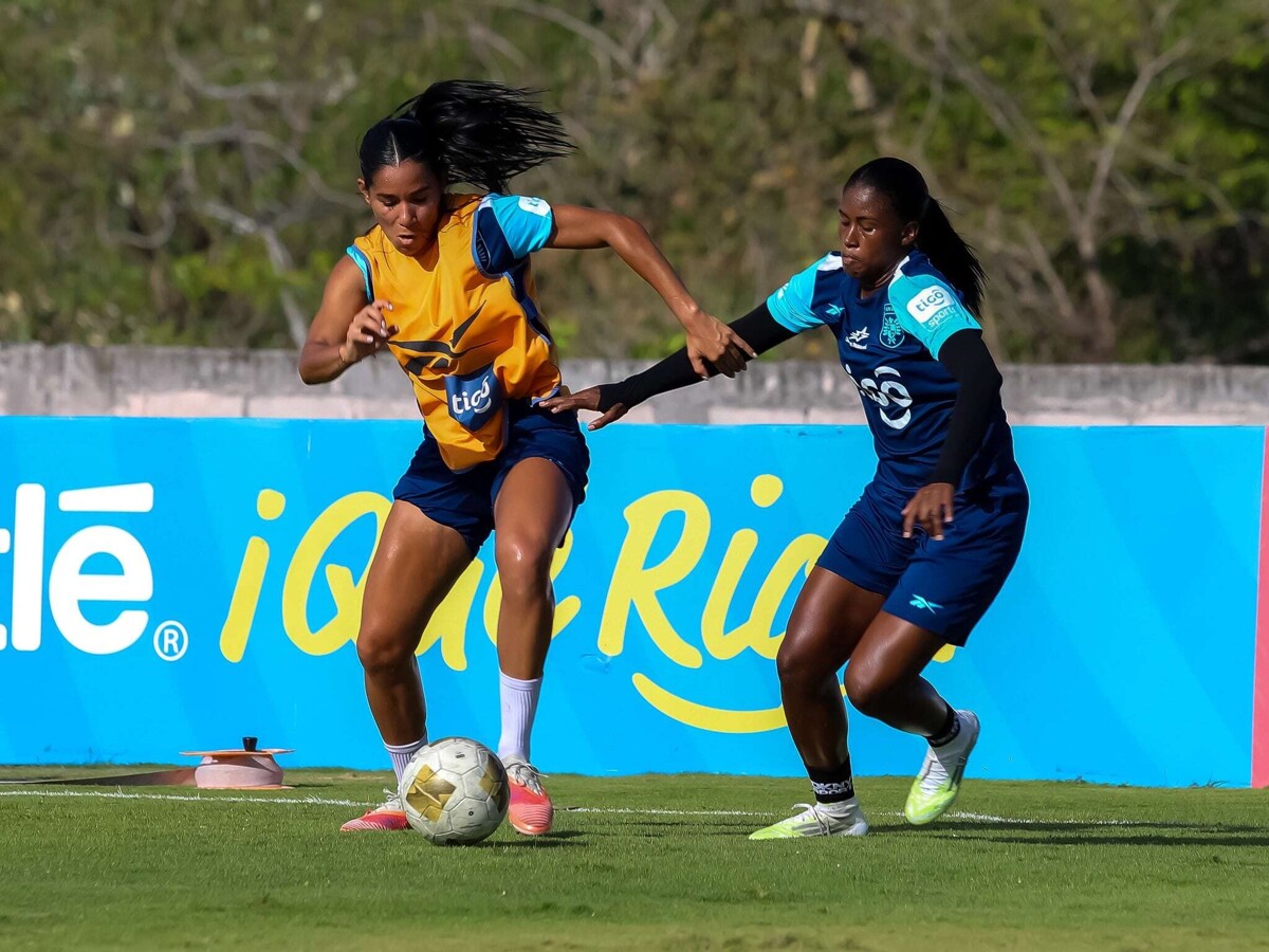 巴拿马队备战对阵阿鲁巴的关键比赛