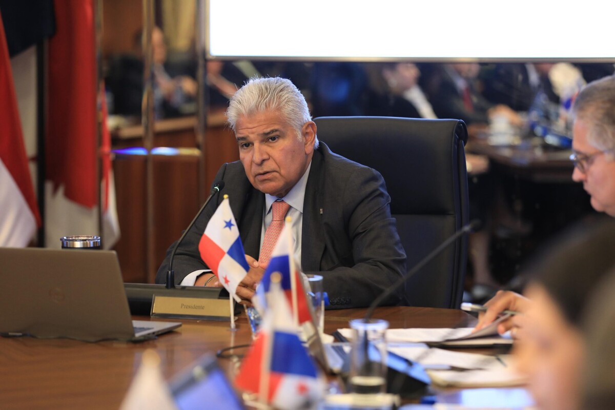 Panama's Health Ministry Signs Contract for Hospital Waste Management