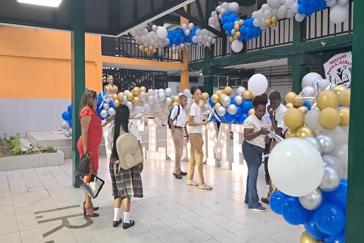 School Year Begins in Colón Province