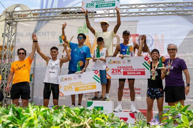 第13届圣伊西德罗庄园半程马拉松在埃尔拉拉举行