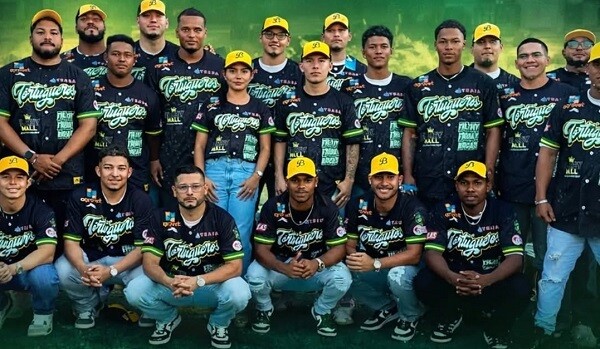 Panama National Baseball Championship Eight-Team Series Begins