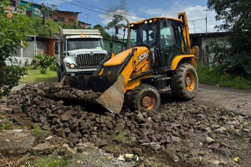 MOP возобновляет восстановительные работы дороги в Пуэрто-Эскондидо