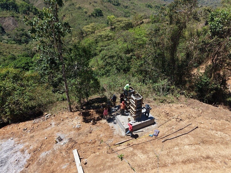 米罗诺临时桥梁建设取得进展