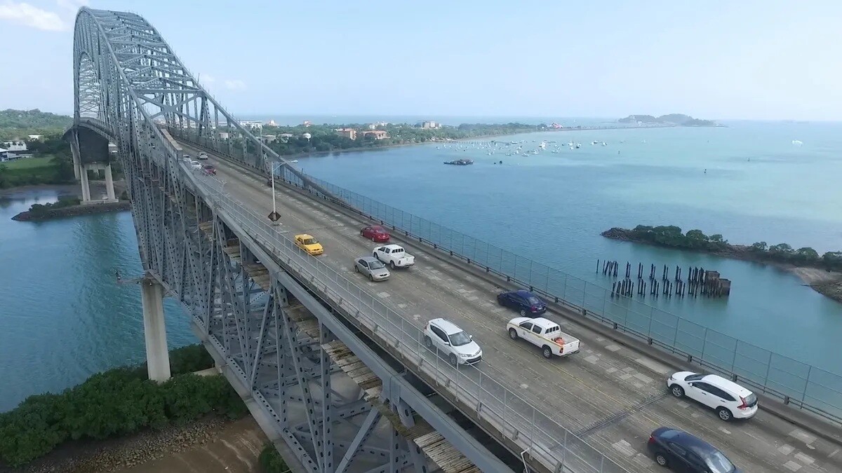 US Army Engineers to Assess Bridge of the Americas After Fire