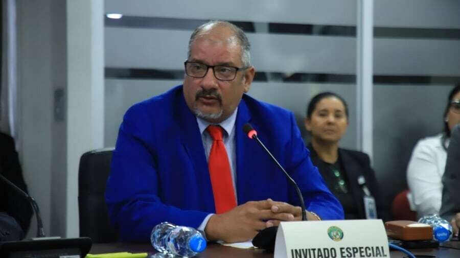 巴拿马：政治与经济焦点