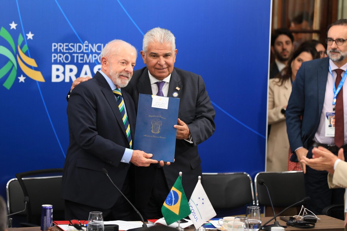 President Mulino Advocates for Investment, Integration, and Democracy in the Region at MERCOSUR Summit