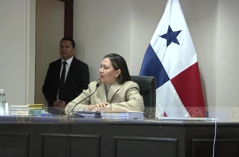 巴洛伊萨法官陷入困境：菲舍尔案只能暂停10天