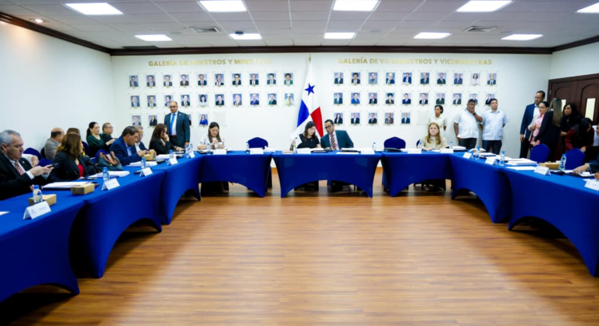 Трёхсторонний комитет по минимальной зарплате в Панаме вступает в финальную стадию