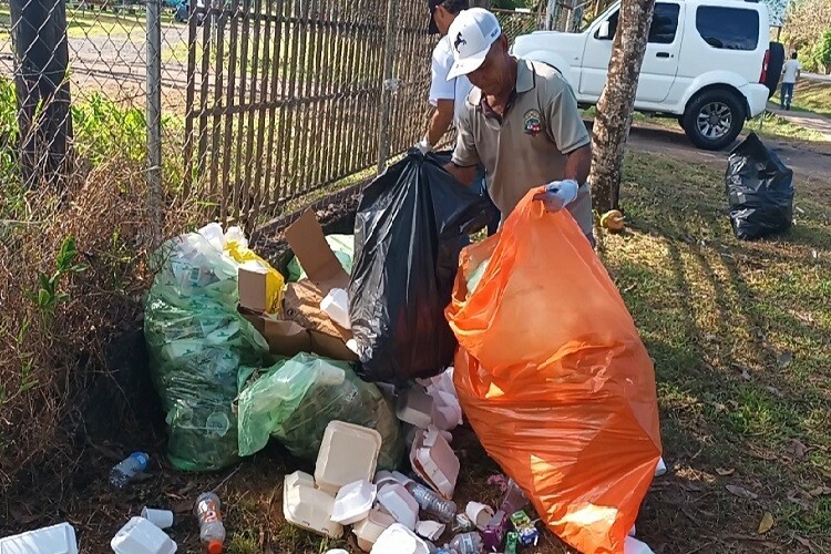 Lack of Water and 100 Tons of Garbage Put Atalaya District on Alert