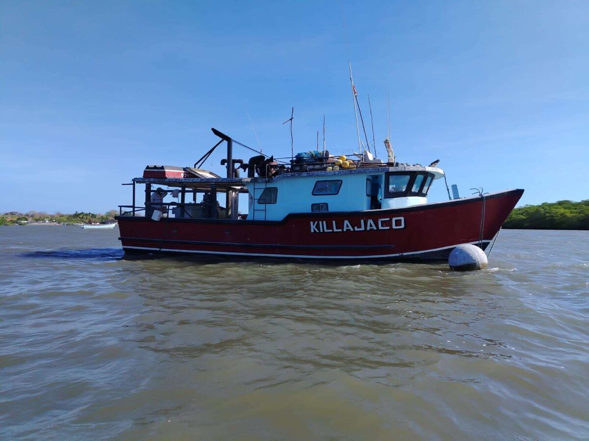 巴拿马重新分类渔船队