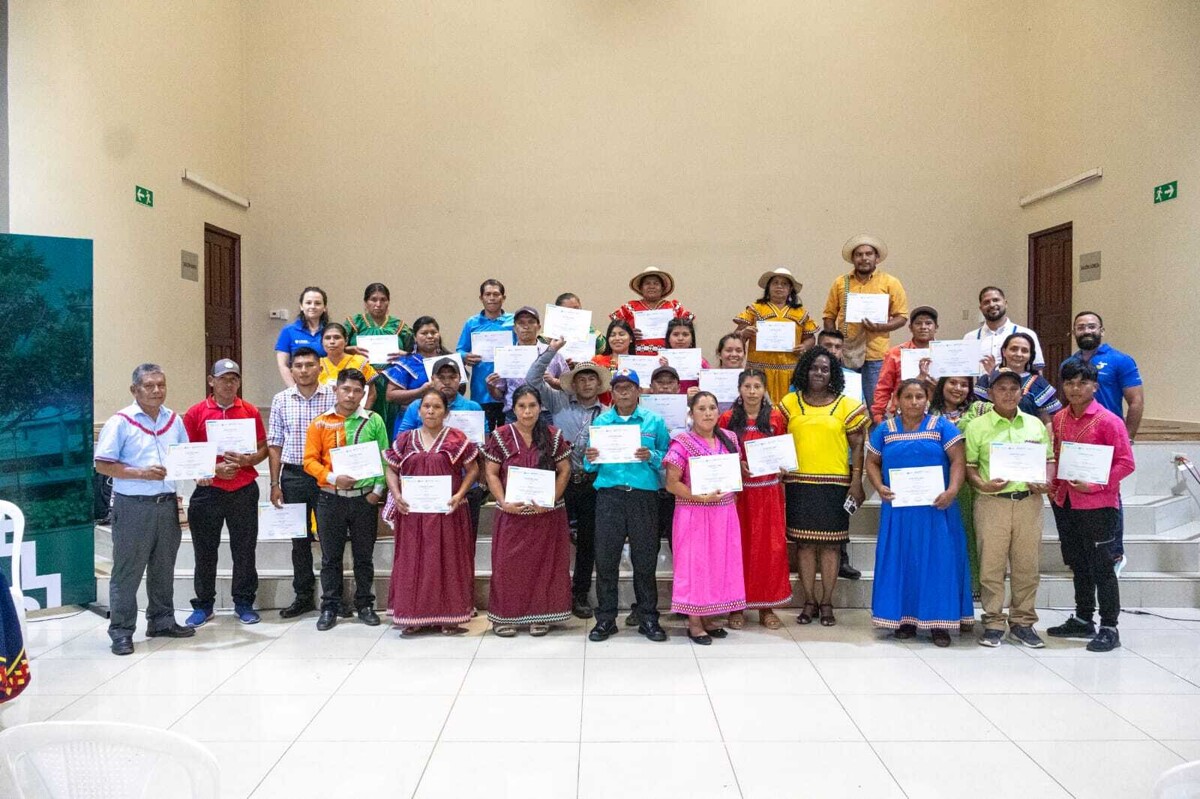 Over 100 Ngäbe-Buglé Entrepreneaders Complete Digital Training