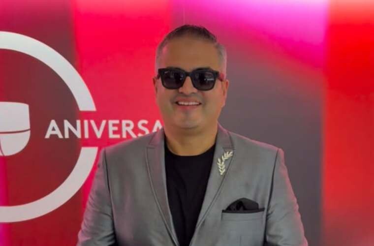 Panamanian Artist Jhonathan Chávez Strengthens International Position at Miami Carnival