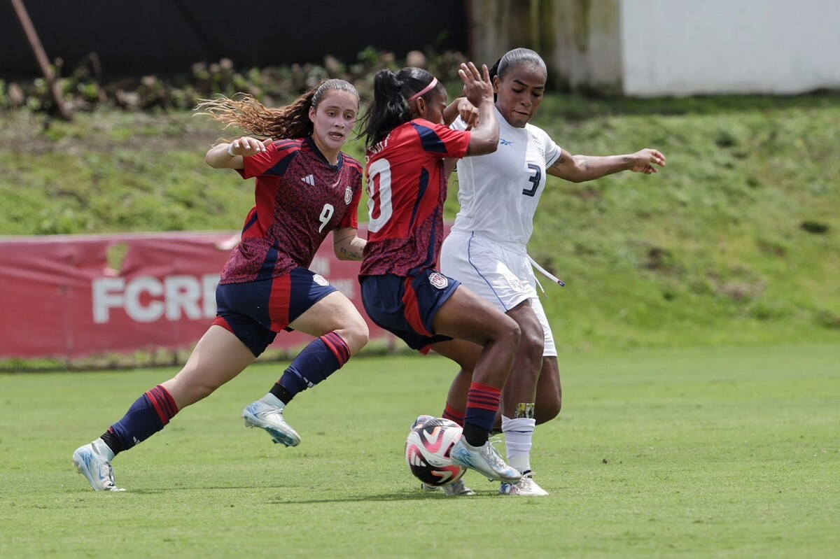 Panama Wins Again Against Costa Rica