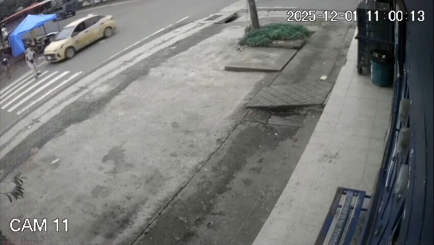 Пожилой мужчина в тяжёлом состоянии после наезда такси в Читре