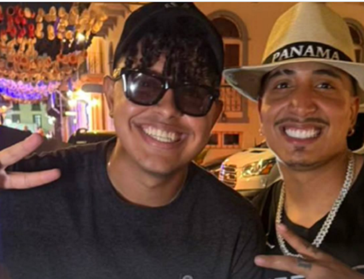 Yen Video Welcomes Mr. Stiven in His Cybertruck in Panama