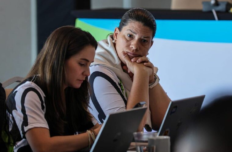 巴拿马注册参加青年运动会