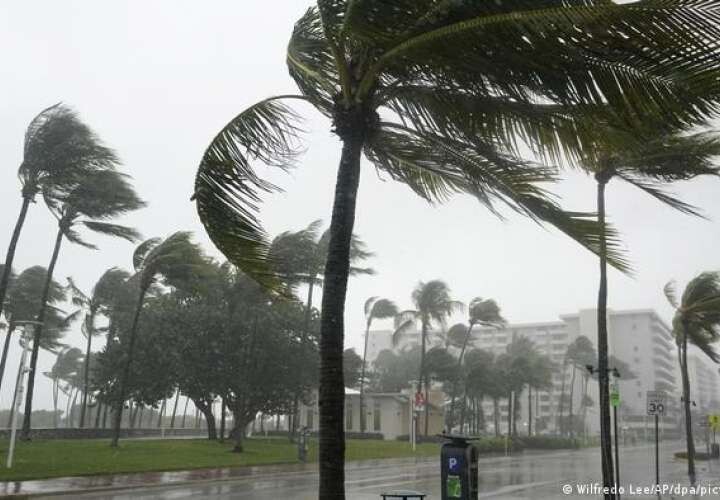 Wind Strong, Sea Restless: Weather in Panama