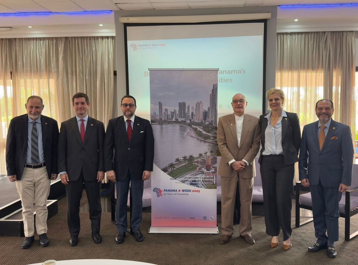 APEDE открывает исторический торговый маршрут между Панамой и Южной Африкой