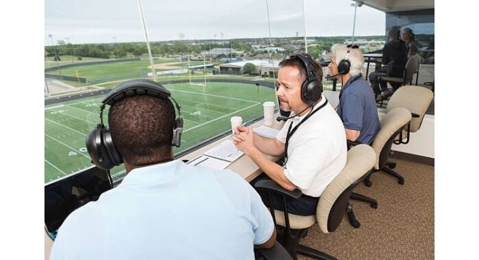 5 Skills Required to Become a Great Sports Commentator
