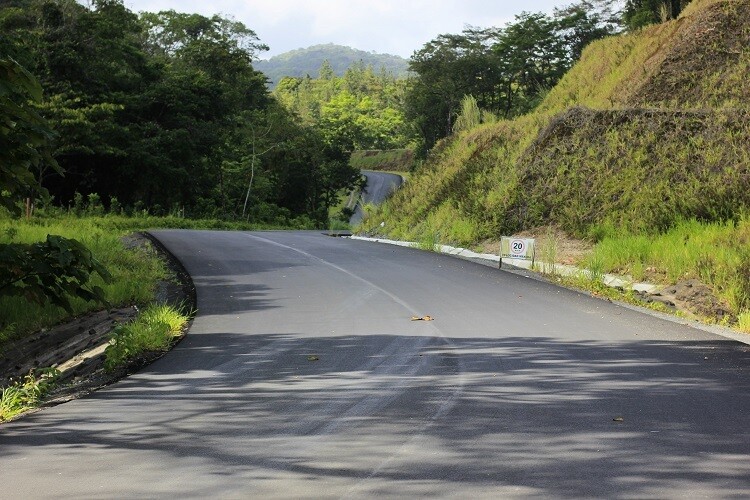New ecological highway boosts tourism in Colón