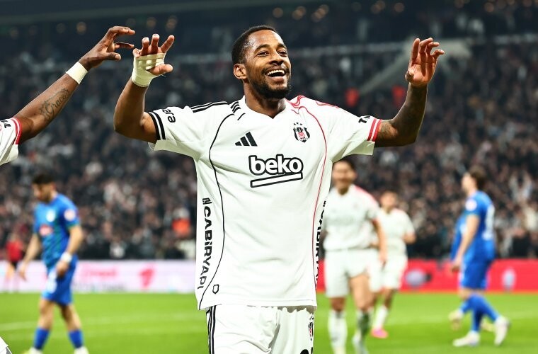 Murillo Scores for Besiktas and Shines in Turkey