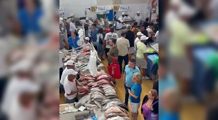 Panama's Seafood Market Packed for Holy Week