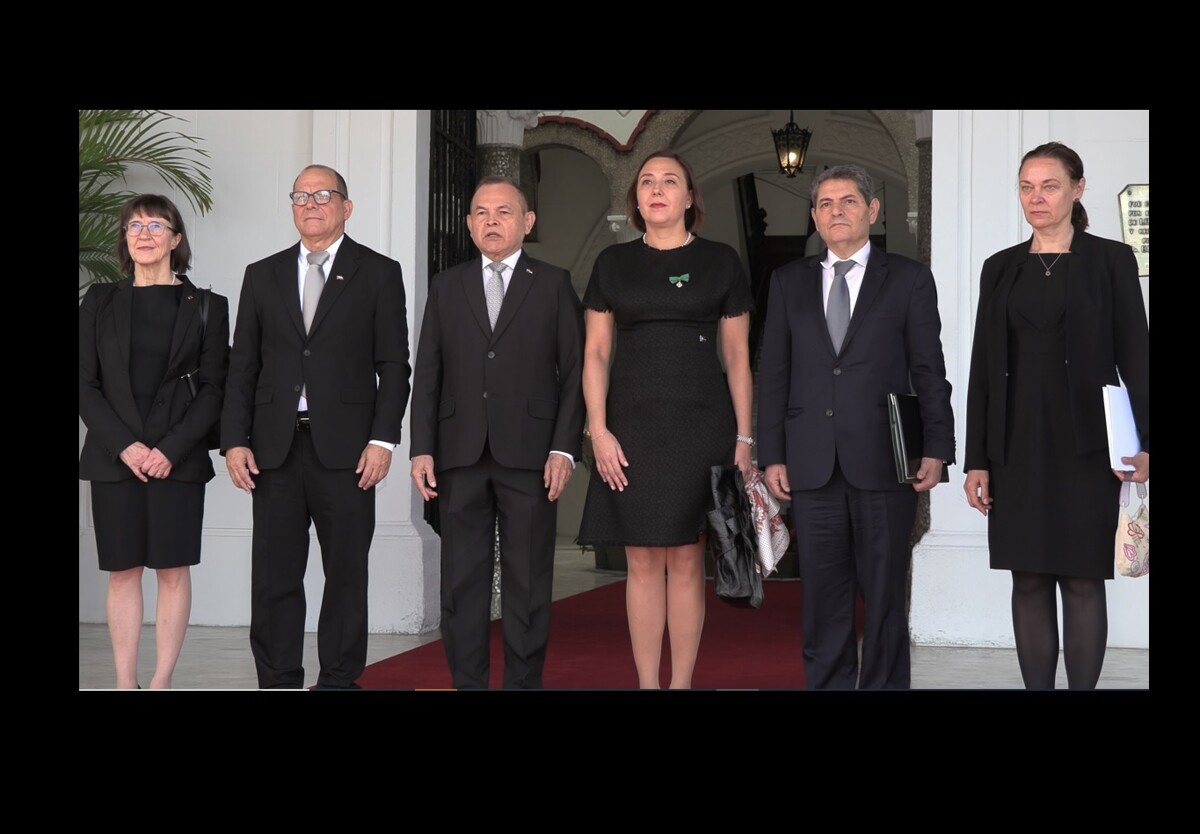 巴拿马总统接受新大使