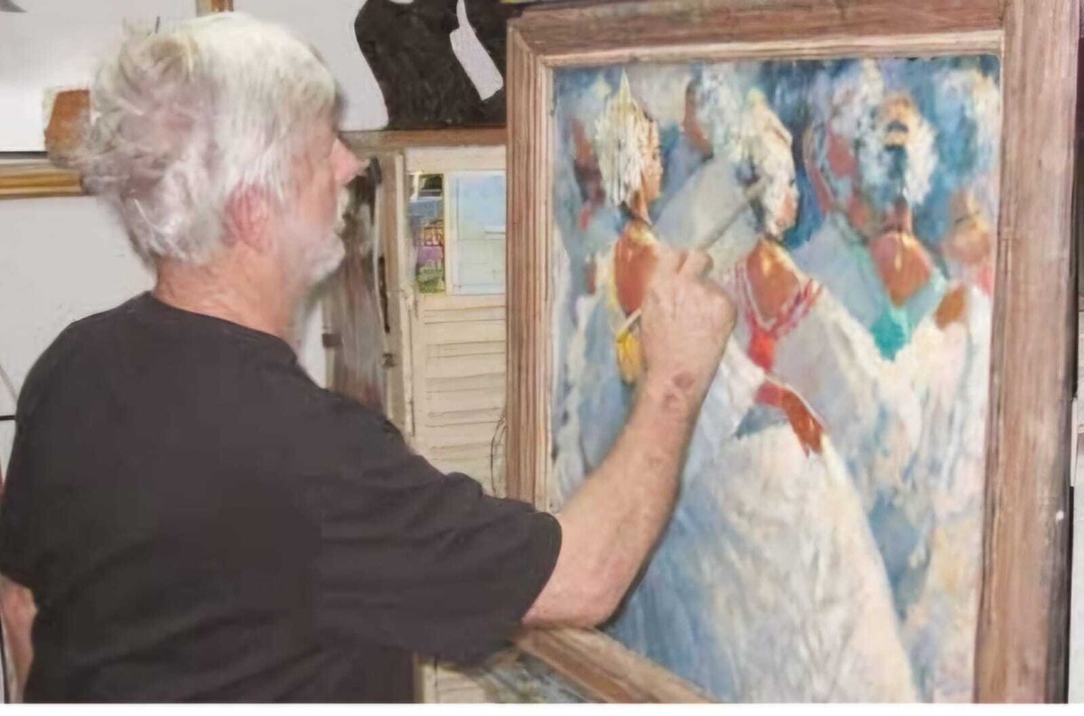 The typical dress of Panama captivates the artist